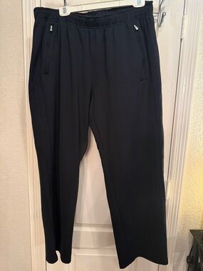 Nike Black Men's Joggers with Zipper Pockets